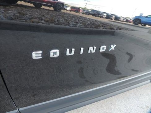 Used 2019 Chevrolet Equinox LT image 17