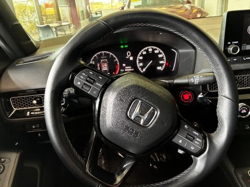 Used 2025 Honda Civic Sport image 21
