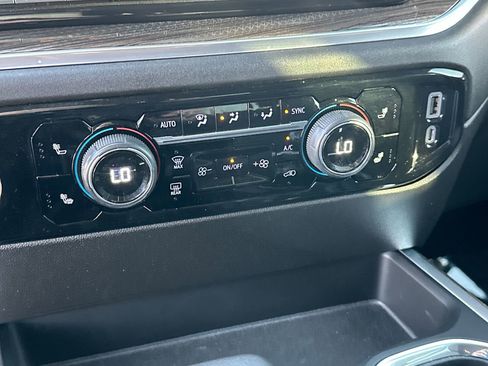 Used 2022 Chevrolet Silverado 1500 RST w/ Diesel Off-Road Package image 19