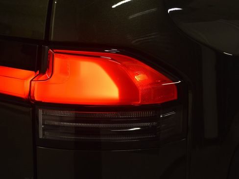 Used 2024 Lexus GX 550 w/ Accessory Package (Z1) image 12