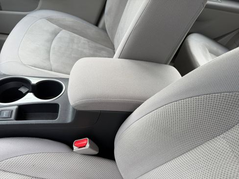 Used 2013 Nissan Rogue S image 14