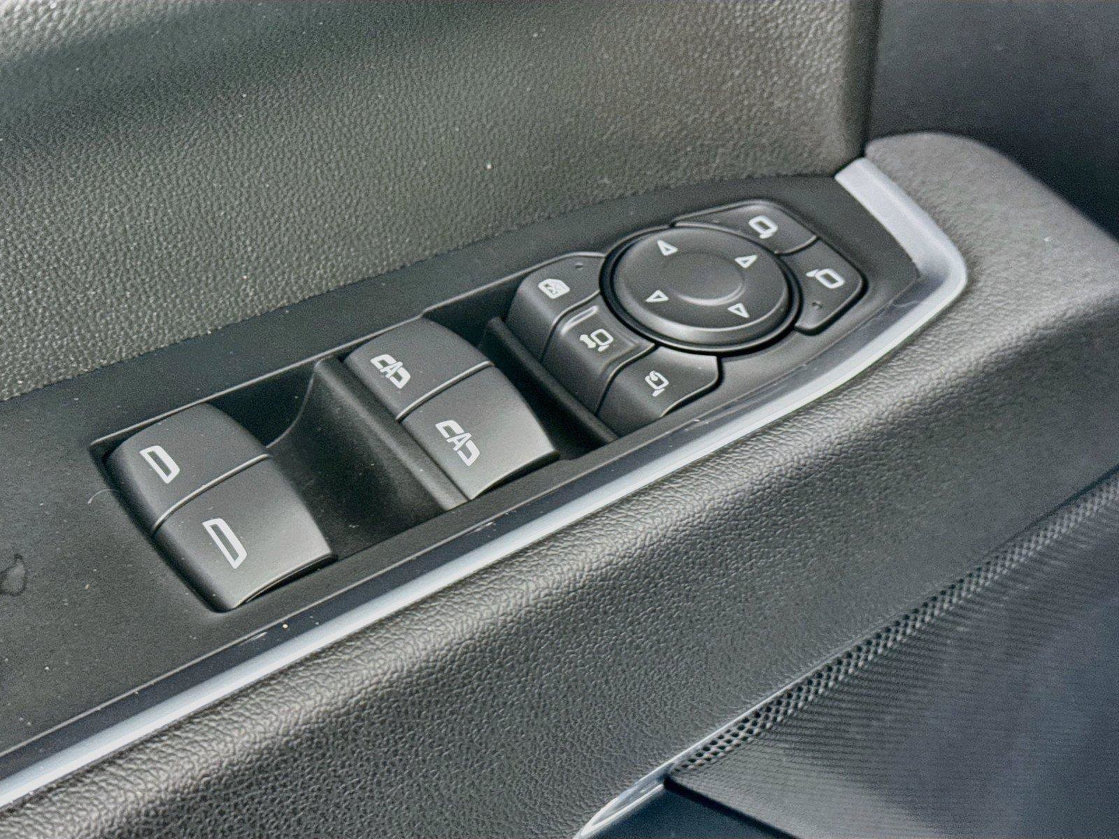 Used 2026 Chevrolet Silverado 2500 LTZ AWD/4WD image 26