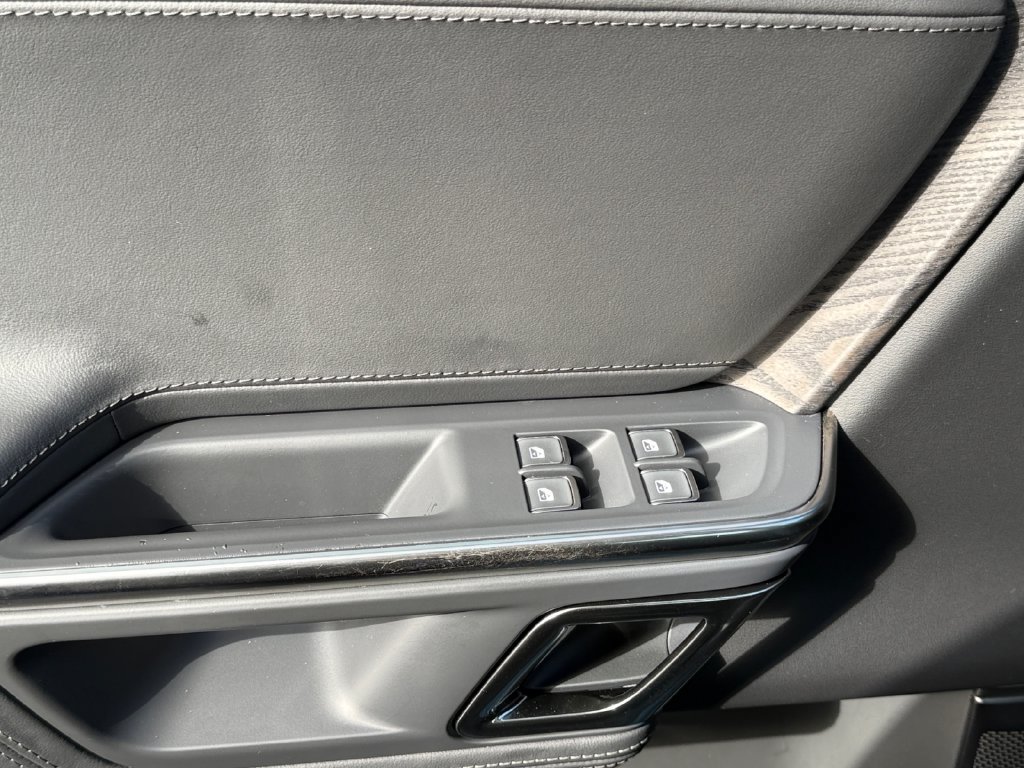 Used 2022 Rivian R1S Launch Edition Quad AWD/4WD image 11
