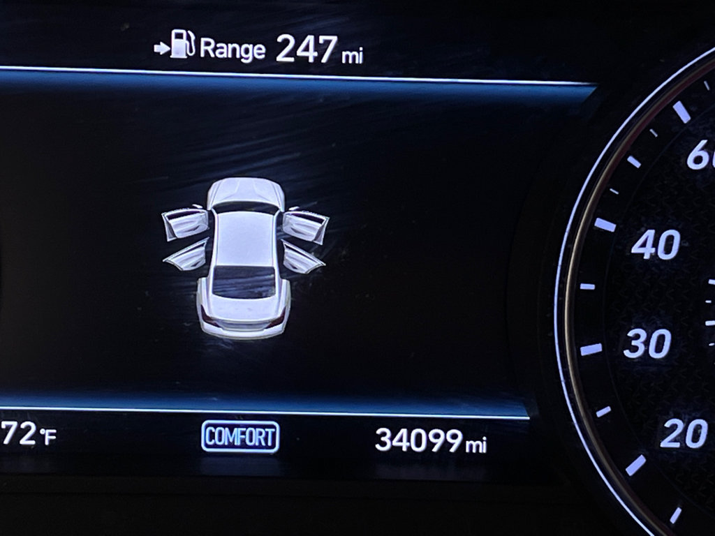 Used 2019 Genesis G70 2.0T Advanced w/ Elite Package AWD/4WD image 17