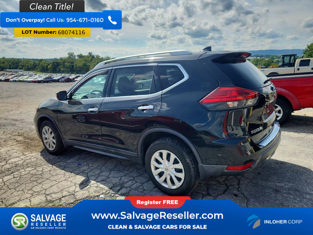 Used 2017 Nissan Rogue S w/ S Appearance Package AWD/4WD image 3