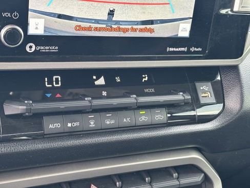 Used 2023 Toyota Tundra SR5 w/ SR5 Convenience Package AWD/4WD image 20