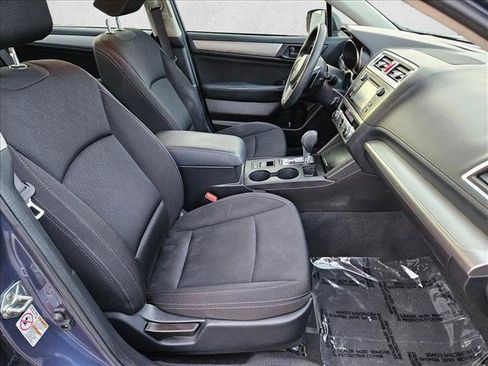 Used 2017 Subaru Legacy 2.5i w/ Alloy Wheel Package image 19