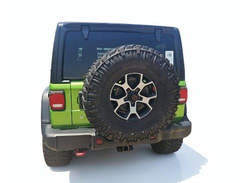 Used 2019 Jeep Wrangler Unlimited Rubicon w/ Uconnect 4C Nav & Sound Group AWD/4WD image 5