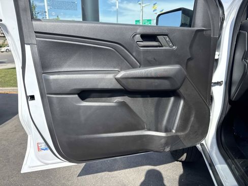 Used 2024 Chevrolet Colorado Trail Boss w/ Advanced Trailering Package AWD/4WD image 19