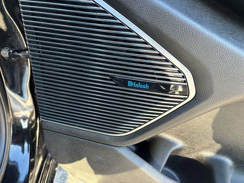 Used 2023 Jeep Grand Cherokee Overland w/ Luxury Tech Group IV image 17