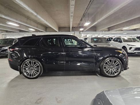 Used 2022 Land Rover Range Rover Velar R-Dynamic S AWD/4WD image 4