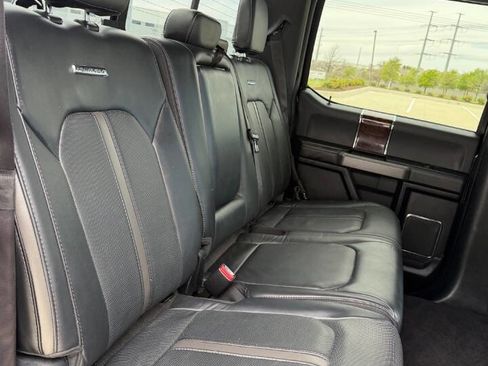 Used 2016 Ford F150 Platinum w/ Equipment Group 701A Luxury image 13