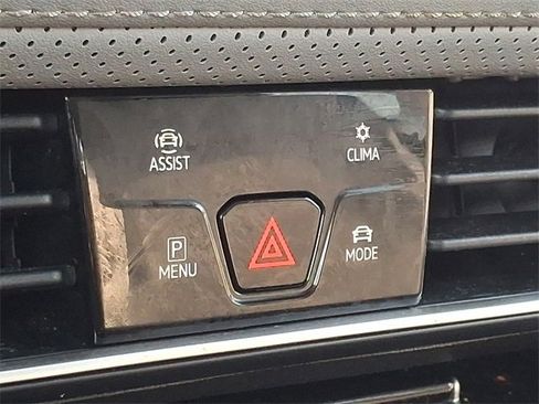 Used 2024 Volkswagen Atlas Peak Edition SEL image 26