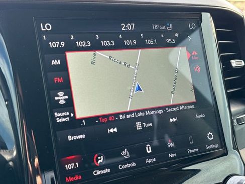 Used 2020 RAM 1500 Laramie image 19