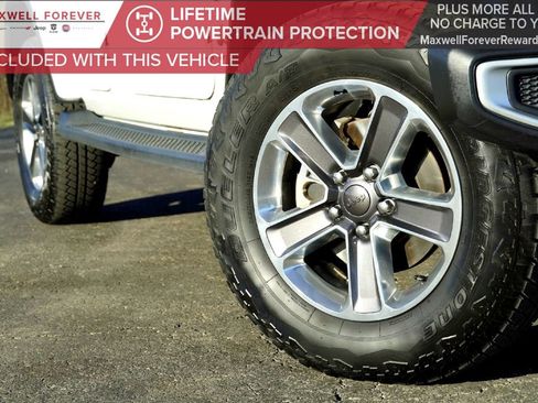 Used 2021 Jeep Wrangler Unlimited Sahara w/ Safety Group image 4