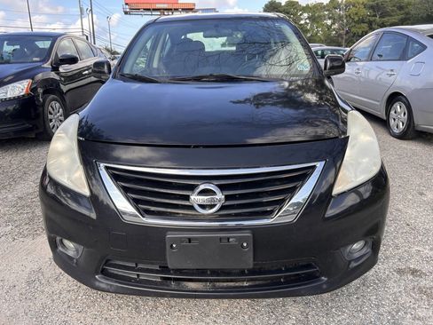 Used 2013 Nissan Versa SL image 4