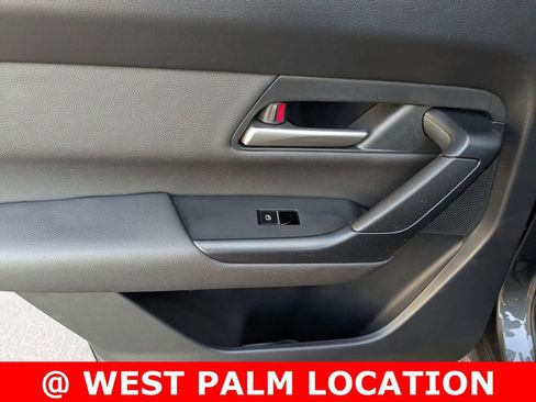 Used 2025 MAZDA CX-50 AWD 2.5 Hybrid w/ Premium Pkg image 24