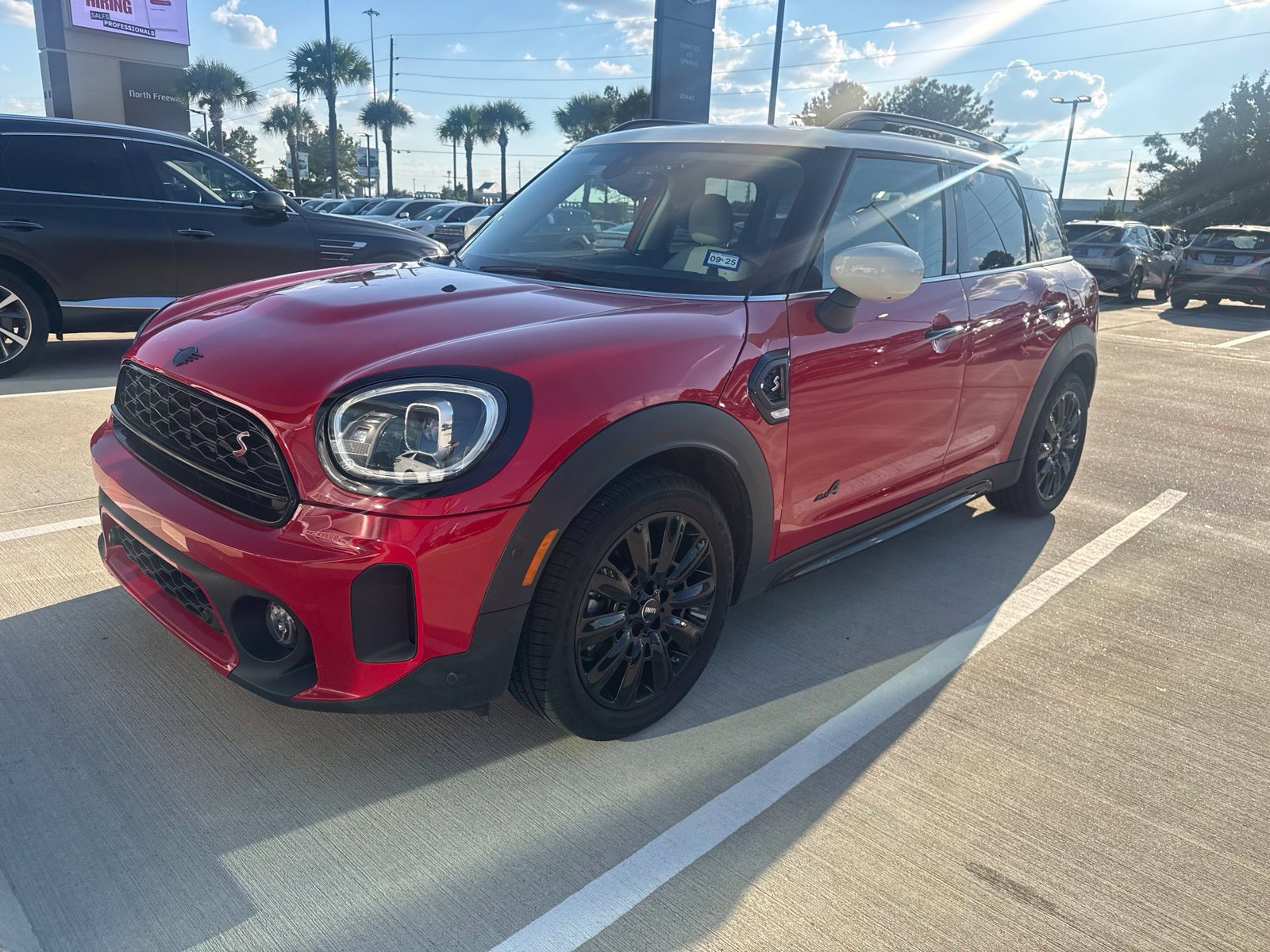 Used 2024 MINI Cooper Countryman S AWD/4WD image 1