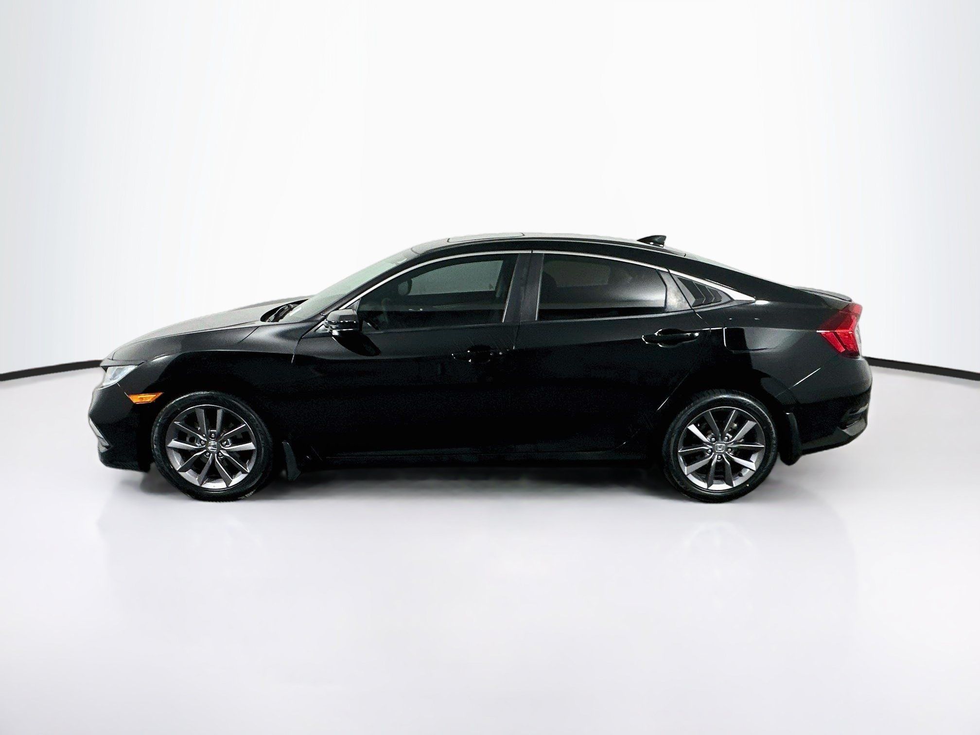 Used 2020 Honda Civic EX image 4