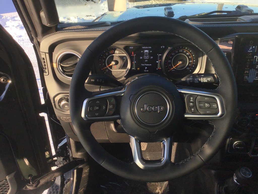 New 2026 Jeep Wrangler Unlimited Sahara AWD/4WD image 13