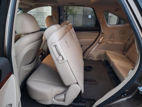 Used 2010 Hyundai Veracruz Limited w/ Navigation Pkg 3 image 33