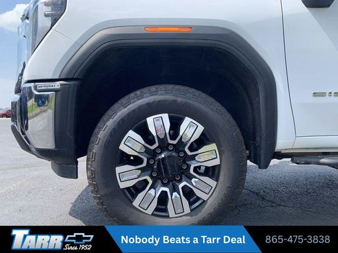Used 2024 GMC Sierra 2500 SLE w/ SLE Value Package; AWD/4WD image 18