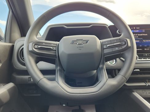 New 2026 Chevrolet Colorado Trail Boss AWD/4WD image 14