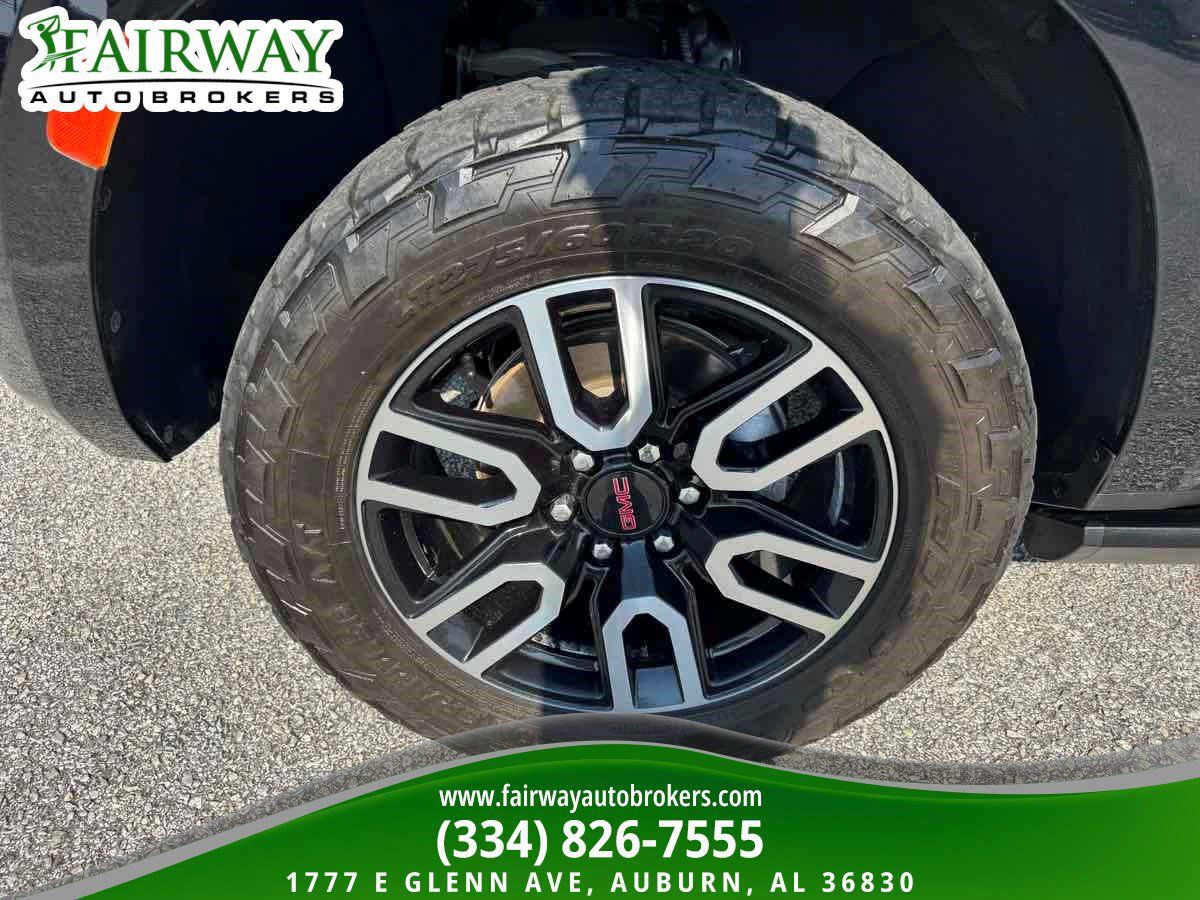 Used 2021 GMC Yukon XL AT4 w/ AT4 Premium Plus Package AWD/4WD image 35