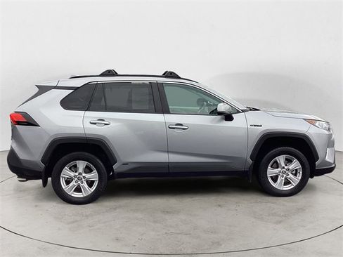 Certified 2021 Toyota RAV4 XLE image 6