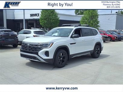 New 2025 Volkswagen Atlas Peak Edition SE