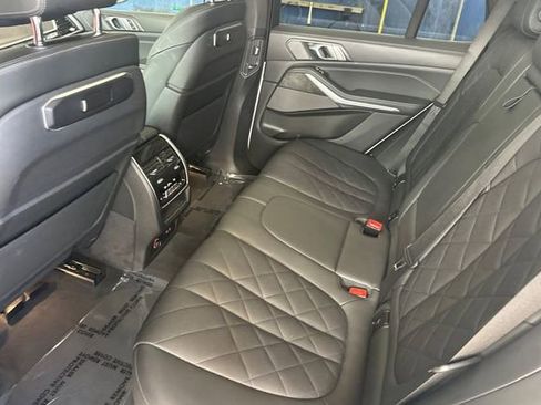 Used 2024 BMW X5 xDrive40i image 14