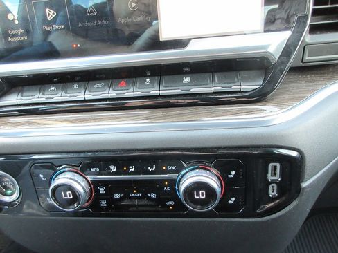 Used 2023 GMC Sierra 1500 Elevation AWD/4WD image 29