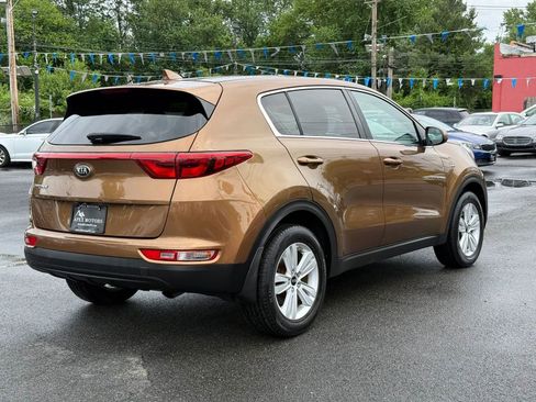 Used 2017 Kia Sportage LX AWD/4WD image 12