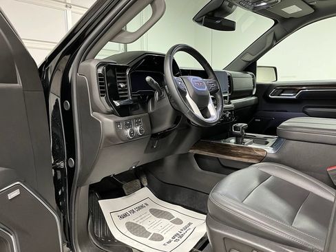 Used 2024 GMC Sierra 1500 Elevation w/ Elevation Premium Package AWD/4WD image 20