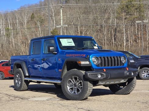 New 2026 Jeep Gladiator Mojave image 2