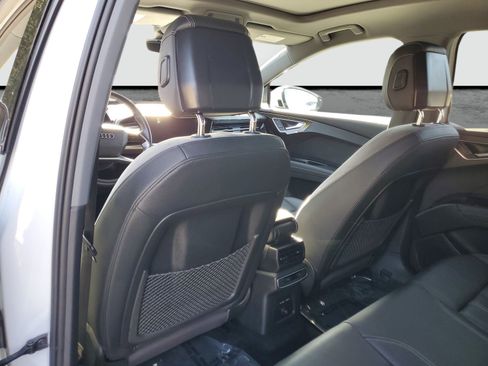 Used 2023 Audi Q4 e-tron Premium w/ 20" Wheel Package image 14