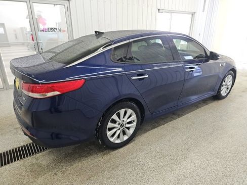 Used 2016 Kia Optima EX w/ Premium Package image 7