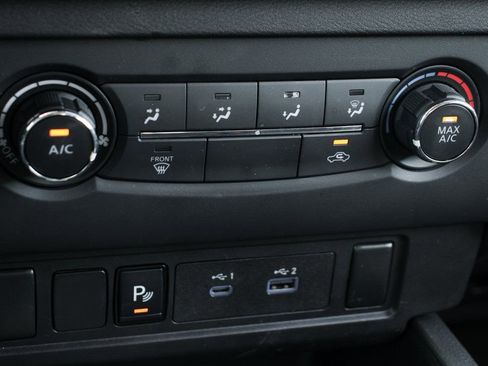 Used 2025 Nissan Frontier S w/ S Utility Package image 29