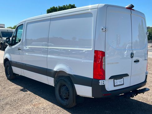 New 2025 Mercedes-Benz Sprinter 2500 image 3