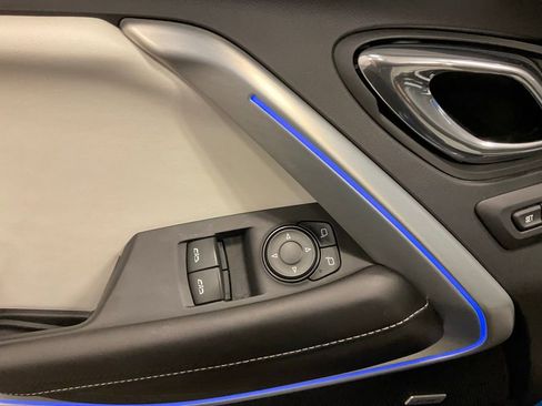 Used 2016 Chevrolet Camaro SS RWD image 18