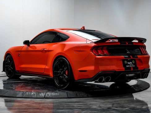 Used 2022 Ford Mustang Shelby GT500 w/ Technology Package image 9