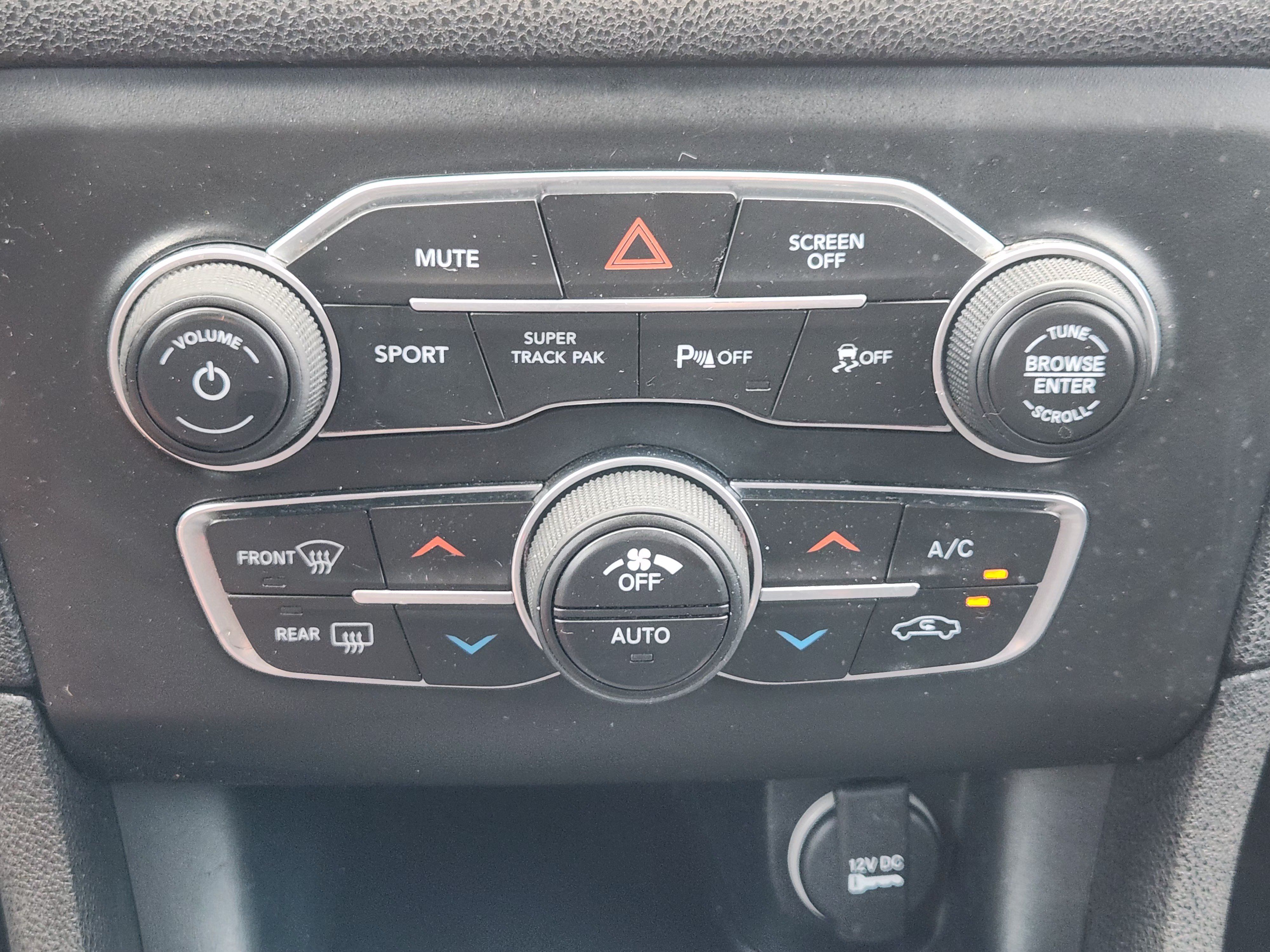 Used 2019 Dodge Charger GT RWD image 18