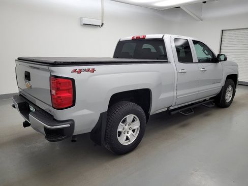 Used 2018 Chevrolet Silverado 1500 LT w/ All Star Edition AWD/4WD image 10