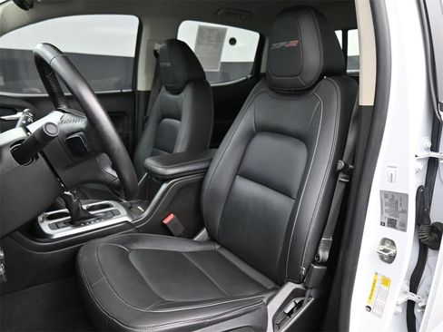 Used 2022 Chevrolet Colorado ZR2 image 16