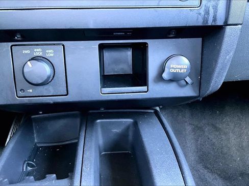 Used 2011 Dodge Dakota Big Horn AWD/4WD image 16