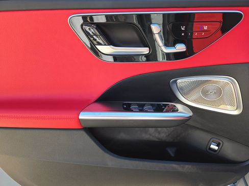 New 2026 Mercedes-Benz C 43 AMG 4MATIC Sedan image 15