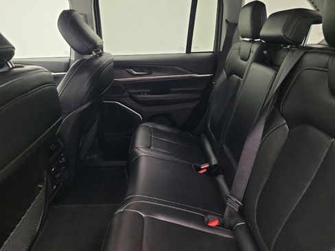 Used 2022 Jeep Grand Cherokee Limited 4xe AWD/4WD image 18