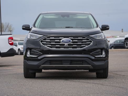 Used 2023 Ford Edge Titanium w/ Equipment Group 301A AWD/4WD image 9