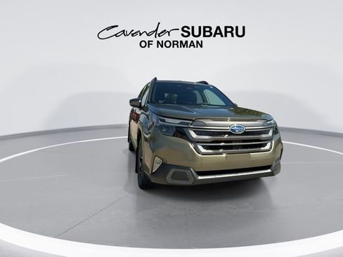 Used 2026 Subaru Forester Limited AWD/4WD image 3