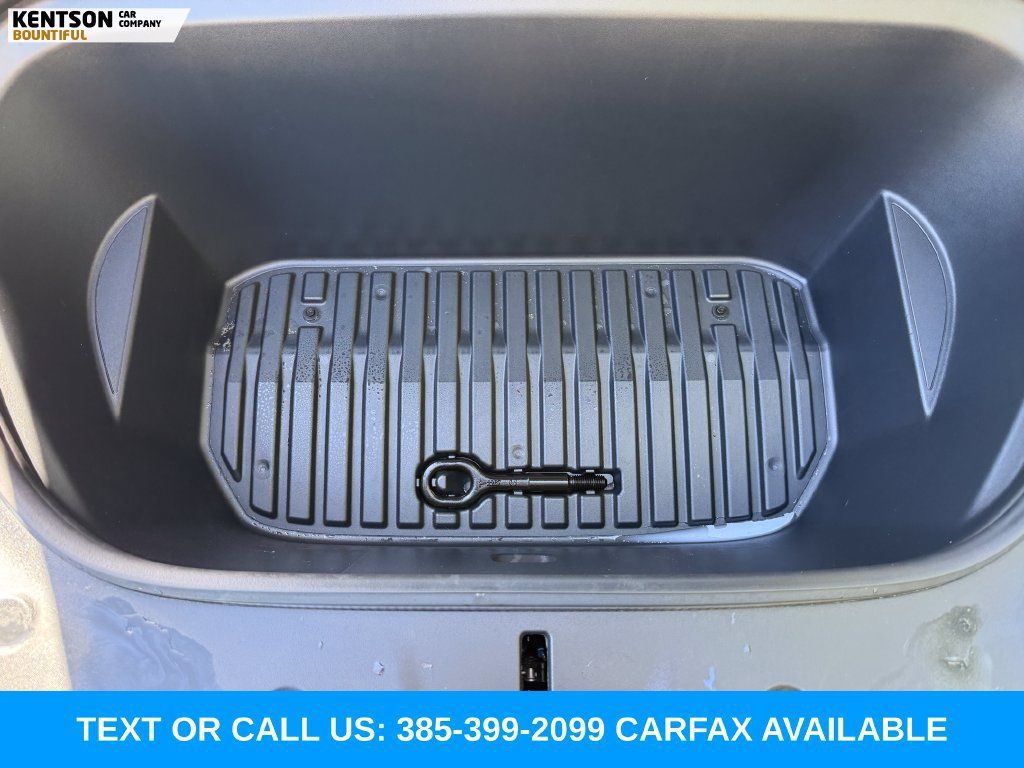 Used 2023 Tesla Model Y Long Range AWD/4WD image 34